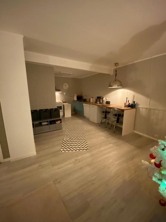 Lyngen, Mackay appartment, Lyngen Lyngseidet Exteriör bild