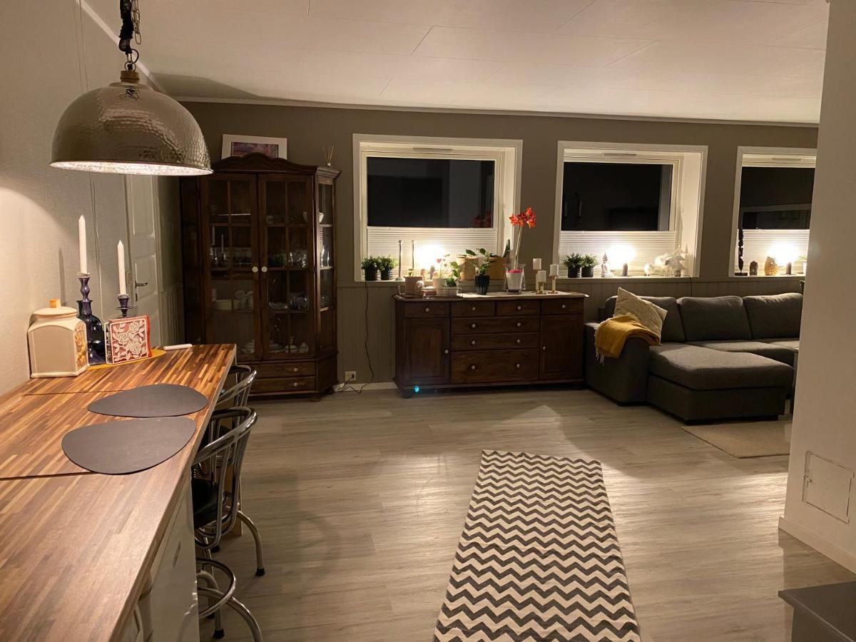 Lyngen, Mackay appartment, Lyngen Lyngseidet Exteriör bild