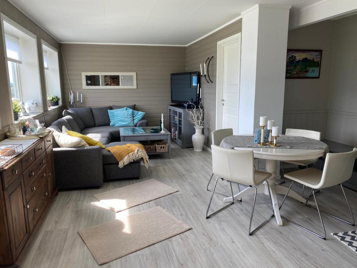 Lyngen, Mackay appartment, Lyngen Lyngseidet Exteriör bild